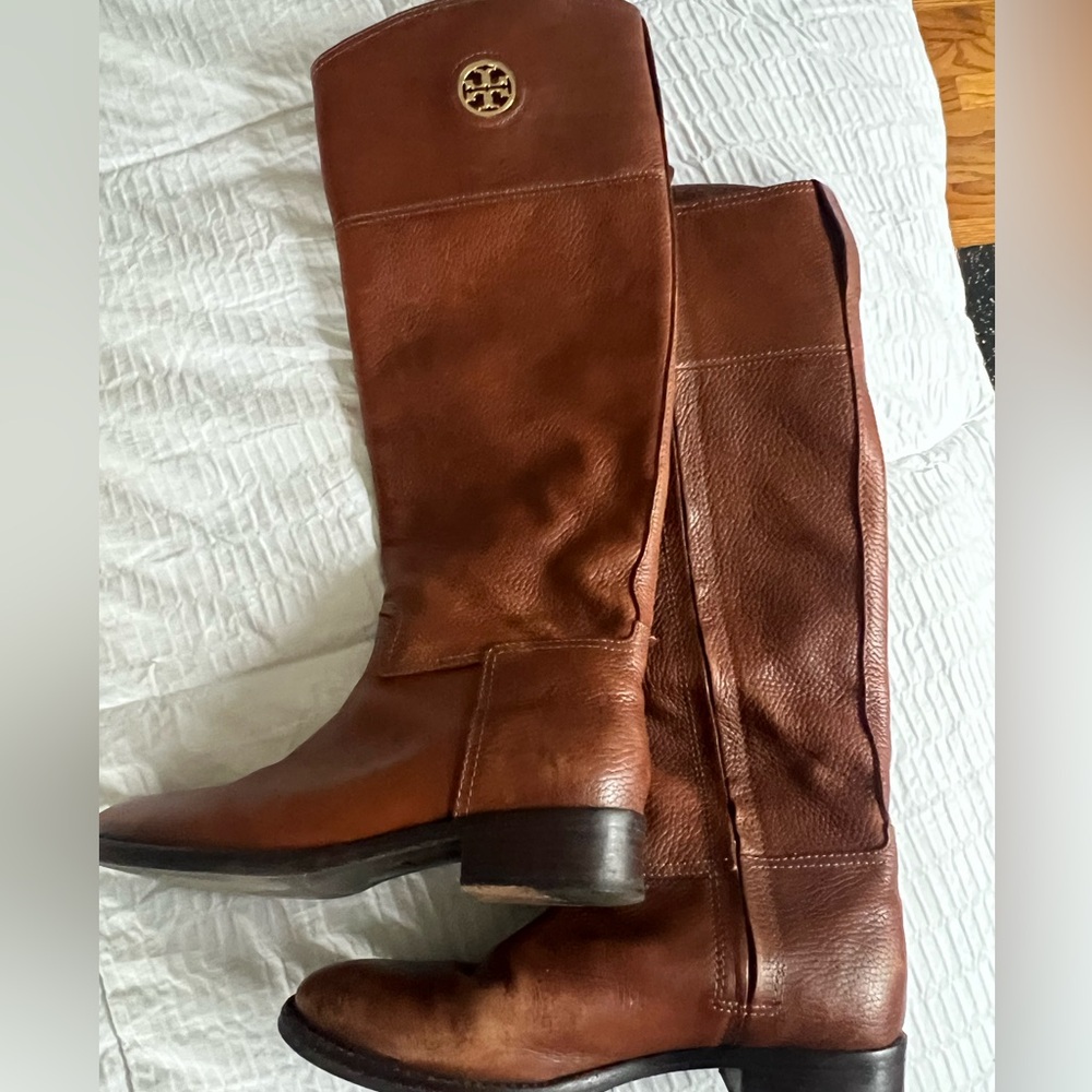 Tory Burch riding boot size 7